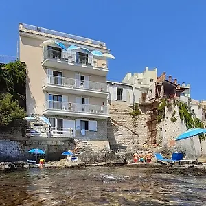 https://giuggiulena.sicilyhotelsitaly.net