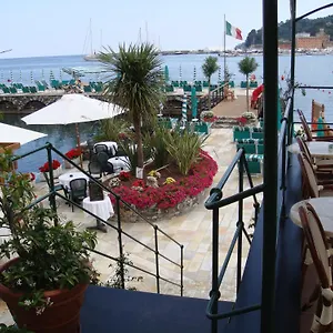 https://hotel-helios.in-sardinia.net